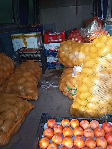 Свежие овощи, фрукты и зелень — ассортимент для дома, кафе и at lalafo.kg Свежие овощи, фрукты и зелень — ассортимент для дома, кафе и