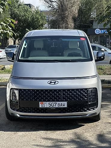 Продажа авто: Hyundai Staria: 2021 г., 2.2 л, Автомат, Дизель, Минивэн — 1