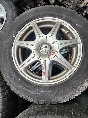 резина зимный: Колеса в сборе 195 / 65 / R 15, Зима, Б/у, Комплект, Легковые, Литые, отверстий - 5 — 1