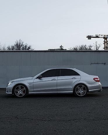 мерс цлс 63: Mercedes-Benz E-Class: 2010 г., 6.2 л, Бензин, Седан — 3