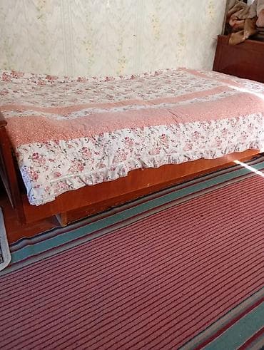 Ковры и паласы: Диван раскладной в классическом стиле. - Трёхместный, с глубокими — 2
