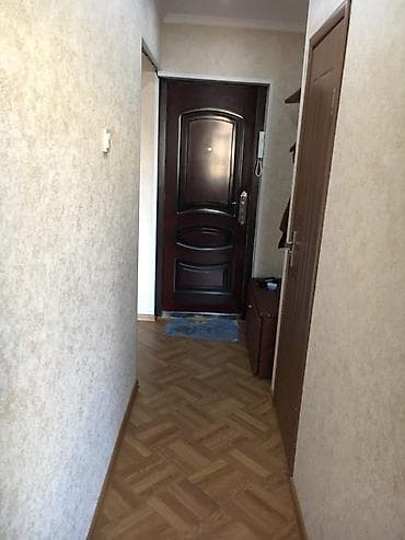 Сдаю 2 ком.кв 6 мкр. Бишкек. На долгий срок Отличное расположение и at lalafo.kg Сдаю 2 ком.кв 6 мкр. Бишкек. На долгий срок Отличное расположение и