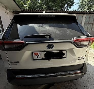 сполер: Toyota RAV4: 2021 г., 2.5 л, Автомат, Гибрид, Кроссовер — 2