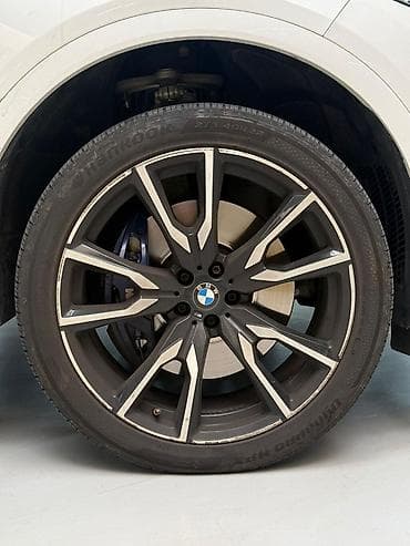 ом 642: BMW X7: 2020 г., 3 л, Автомат, Бензин, Внедорожник — 5