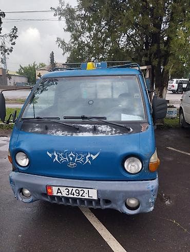 Заказать Хендай портер, Вывоз строй мусора, C грузчиком at lalafo.kg Заказать Хендай портер, Вывоз строй мусора, C грузчиком