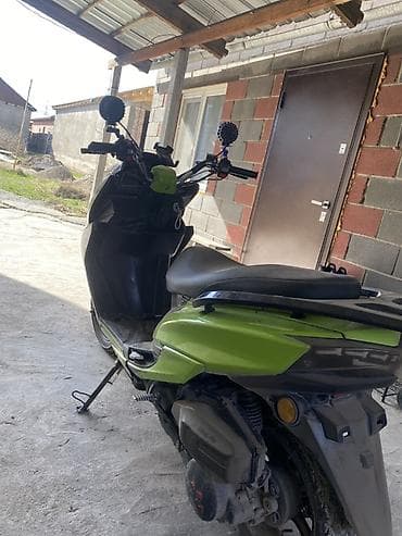 rex sprinter: Скутер 50–150 см³ (модель не указана), городской/туринговый стиль — 2