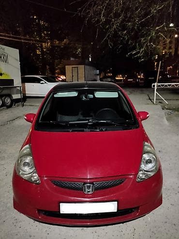 Honda Fit: 2006 г., 1.4 л, Автомат, Бензин, Хэтчбэк