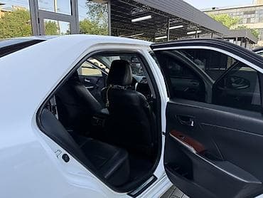 camry 5: Toyota Camry: 2012 г., 2.5 л, Автомат, Бензин, Седан — 6