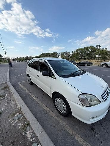 2000: Toyota Nadia: 2000 г., 2 л, Автомат, Бензин, Минивэн — 1