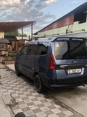 саната нюрас: Nissan Serena: 2000 г., Автомат, Бензин, Минивэн — 3