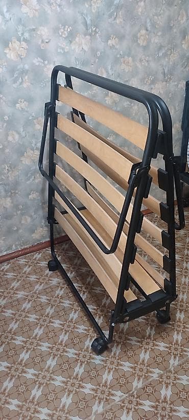 спальный мешок ссср: Продам две раскладные кровати ( раскладушка) на колесиках, деревянные — 2
