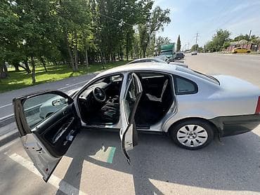 Volkswagen: Volkswagen Passat: 2000 г., 1.6 л, Механика, Бензин, Седан — 6