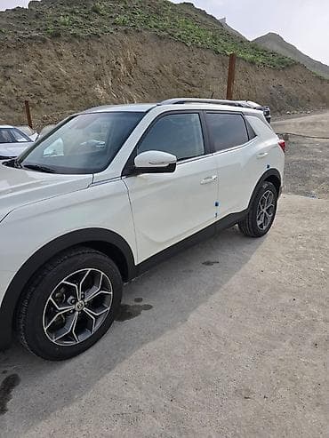 кроссовер авто: Ssangyong Korando: 2021 г., 1.5 л, Автомат, Бензин, Кроссовер — 7