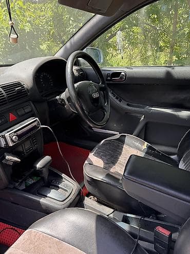 чехол а3: Audi A3: 1997 г., 1.8 л, Бензин, Хэтчбэк — 4