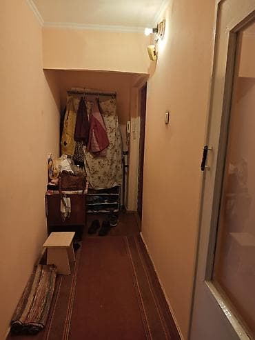 32: 1 комната, 32 м², 104 серия, 3 этаж, Старый ремонт — 5