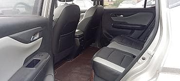 wuling mini ev: HYXSoN — компактный электрический кроссовер.
Запах хода 620 км — 5