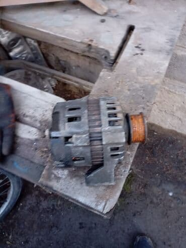 не рабочий генератор: Генератор Mercedes-Benz Б/у, Оригинал — 2