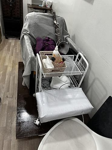 покр: Выравнивание, Гель лак, шеллак, Дизайн, Маникюр, Педикюр, Услуги подолога, Консультация, Одноразовые расходные материалы, Требуются модели — 3