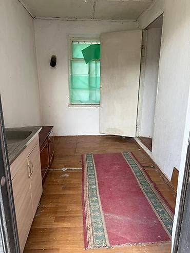 старый гараж: 25 м², С мебелью — 1