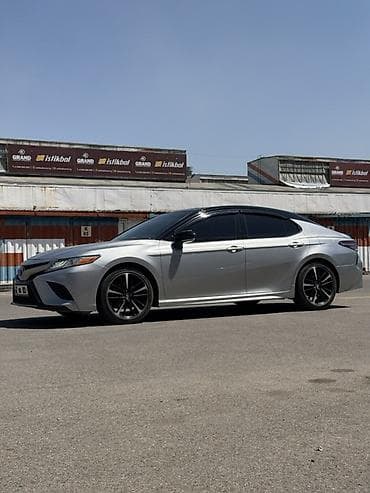 Toyota Camry: 2019 г., 2.5 л, Автомат, Бензин, Седан