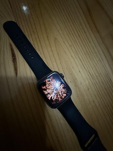 ipod touch 5g: Apple Watch SE 1 (A2353) 40мм Состояние: б/у, полностью все рабочее — 1