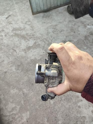 technical support engineer: Дроссельная заслонка Honda 2000 г., Б/у, Оригинал, Япония — 3