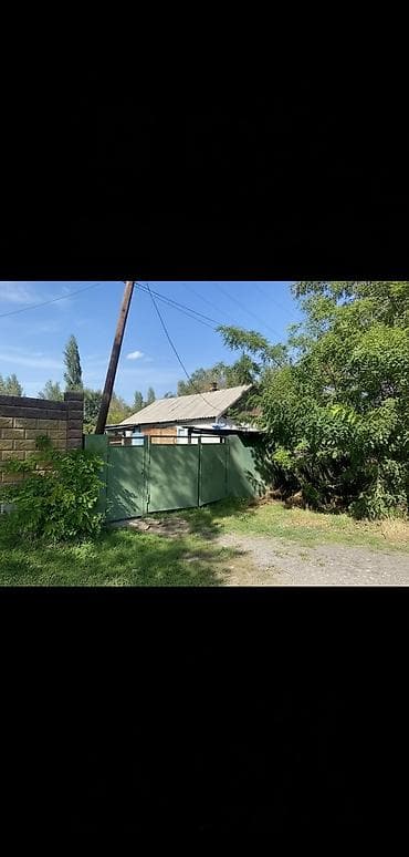 Срочно продается дом из 4-х комнат в селе Кызыл-Туу Сокулукского