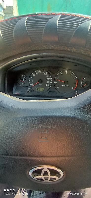 tayota 4 runner: Toyota Avensis: 2002 г., Ручные, Бензин, Лифтбек — 2