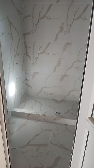 сдаются помещения: 200 м², Без мебели — 3