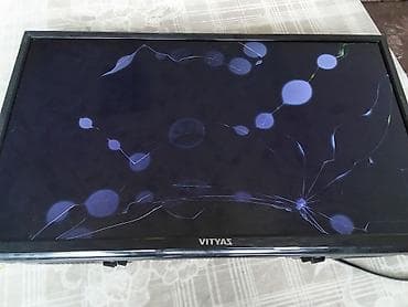 iphone хr: Телевизор VITYAS (жк/LED), диагональ около 24–26". На корпусе сзади — 5