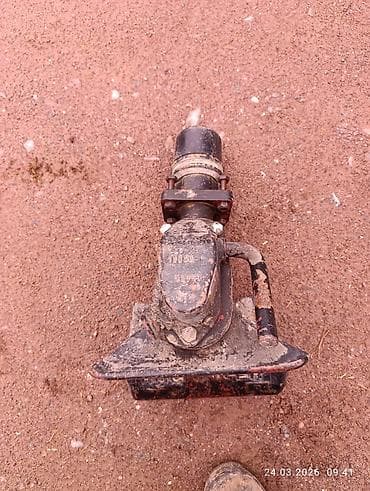 ключи б у: Фаркоп Mercedes-Benz — 3