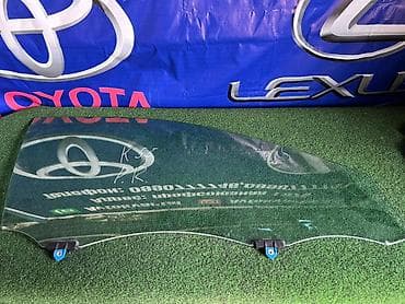 Стекло Переднее правое Toyota, 2013 г., Б/у, Оригинал