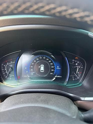 Hyundai Santa Fe: 2019 г., 2 л, Автомат, Дизель, Кроссовер — 8