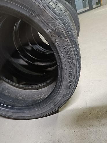 Шиналар жана дисктер: Комплект летних шин 235/45 ZR18 98W - Количество: 4 шт. - Тип — 3