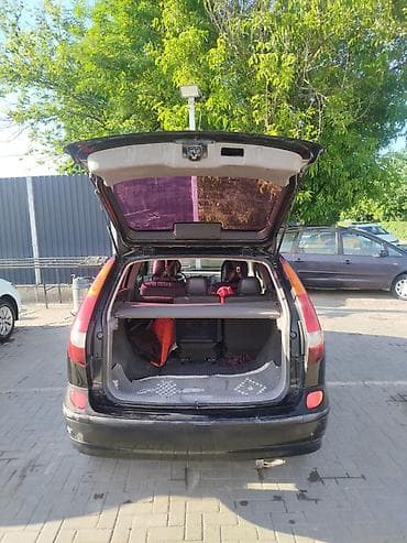 Продажа авто: Nissan Almera Tino: 2002 г., 1.8 л, Механика, Бензин, Универсал — 8