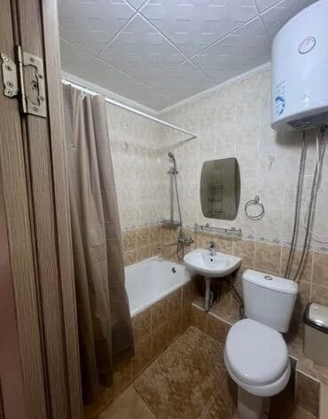 срочно продаётся 1 комнатная квартира в районе ошского рынка по улице кенсуйская 17: 1 комната, 33 м², 104 серия, 5 этаж, Евроремонт — 10