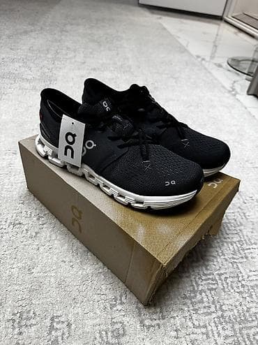 кеды поло: Кроссовки On Running Cloud (модель с фирменной подошвой CloudTec) - — 2