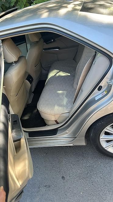 Транспорт: Toyota Camry: 2014 г., 2.5 л, Автомат, Гибрид, Седан — 4