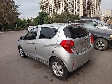 chevrolet blazer: Chevrolet Spark: 2019 г., 0.1 л, Вариатор, Бензин, Хэтчбэк — 3