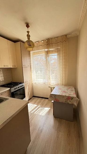 сьемная квартира: 2 комнаты, 49 м², 9 мкр 104 серия, 4 этаж, Евроремонт — 4