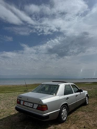 порш авто: Mercedes-Benz W124: 1993 г., 2.2 л, Автомат, Бензин, Седан — 3