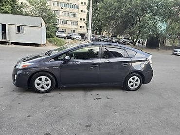 Продажа авто: Toyota Prius: 2011 г., 1.8 л, Вариатор, Гибрид, Лифтбек — 9