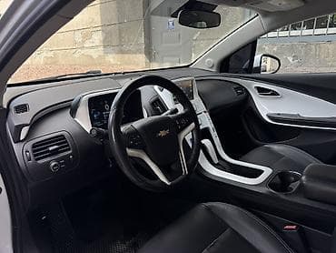 e2 byd: Chevrolet Volt: 2012 г., 1.5 л, Вариатор, Гибрид, Лифтбек — 6