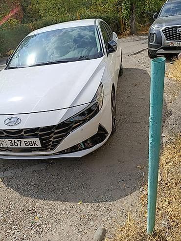 маши: Hyundai Avante: 2020 г., 1.6 л, Вариатор, Бензин, Седан — 2