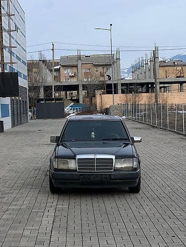 bmw e9: Mercedes-Benz W124: 1990 г., 2.3 л, Ручные, Бензин, Седан — 4