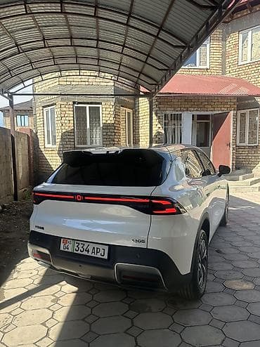 ux lexus: Changan Qiyuan Q05: 2026 г., 1 л, Автомат, Электромобиль, Кроссовер — 3