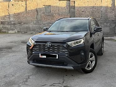 Toyota RAV4: 2021 г., 2.5 л, Вариатор, Гибрид, Кроссовер