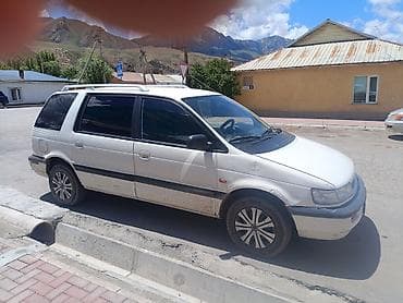 s class w220: Mitsubishi Space Wagon: 1993 г., 2 л, Механика, Бензин, Минивэн — 4