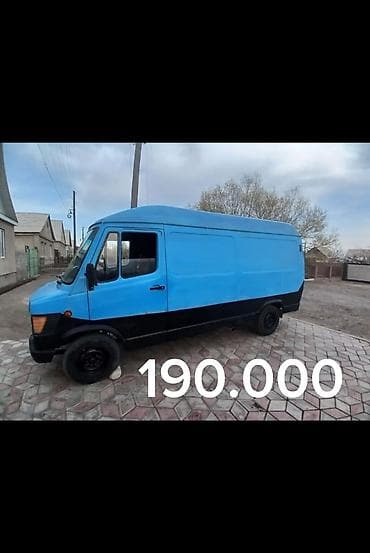 кио бонго: Легкий грузовик, Mercedes-Benz, Стандарт, 3 т, Б/у — 1