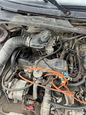 козерог виш: Volkswagen Passat: 1979 г., Седан — 6